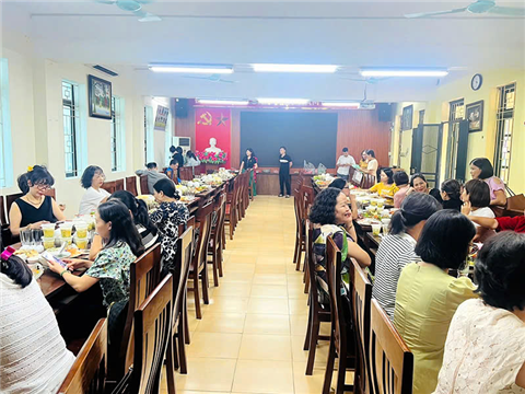 Ảnh đặt cỗ ở khu đô thị an hưng