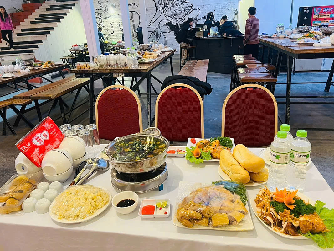 đặt tiệc buffet la khê
