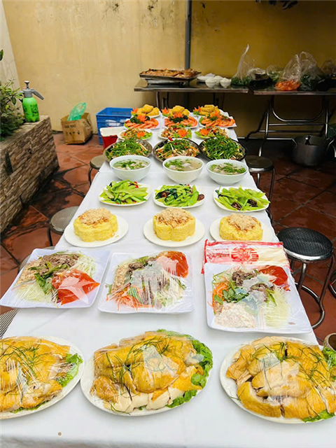 Ảnh đặt tiệc nướng bbq ở Giang Biên
